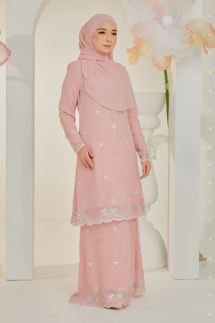 Jenis-Jenis Baju Kurung dan Keunikannya