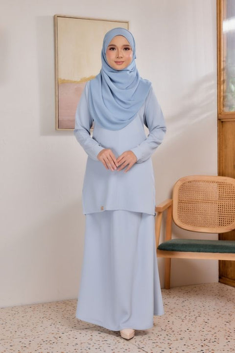 Sarra Ironless Casual Blouse Set With Skirt