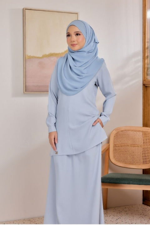 Sarra Ironless Casual Blouse Set With Skirt