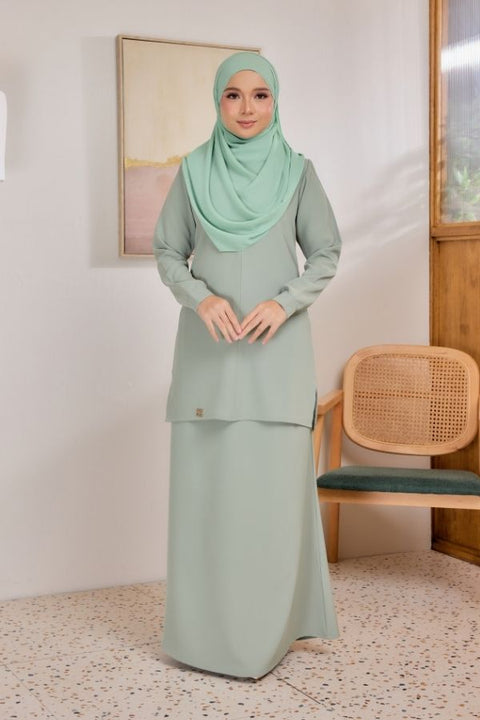 Sarra Ironless Casual Blouse Set With Skirt