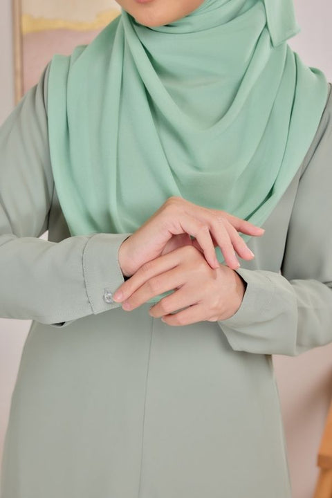 Sarra Ironless Casual Blouse Set With Skirt