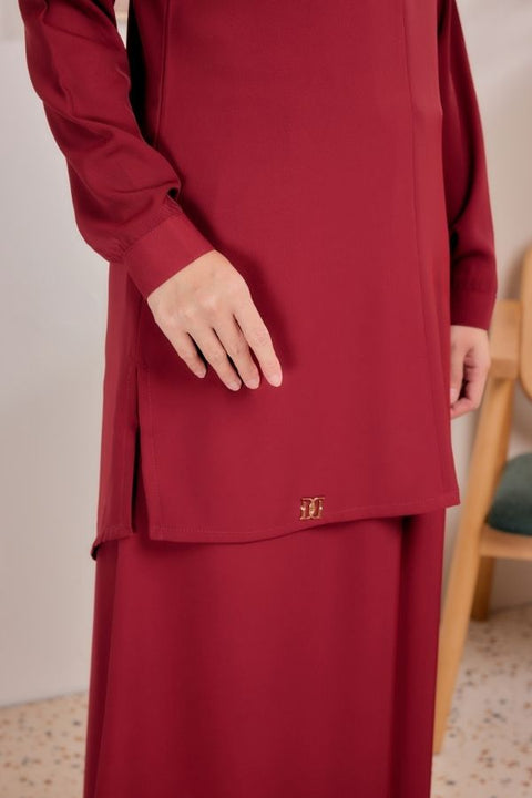Sarra Ironless Casual Blouse Set With Skirt