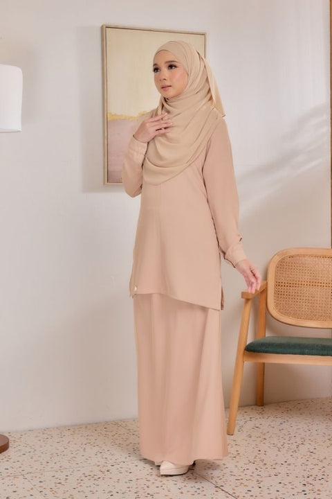 Sarra Ironless Casual Blouse Set With Skirt