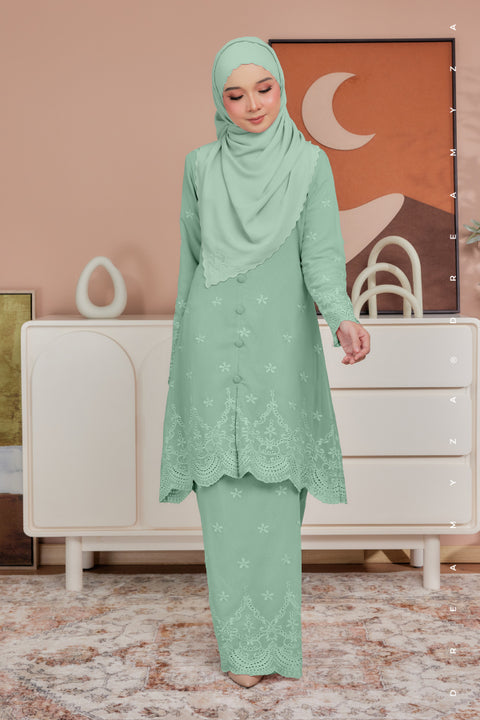 Atia Embroidered Sulam Chiffon Kebaya Riau Kurung Moden