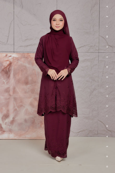 Atia Embroidered Sulam Chiffon Kebaya Riau Kurung Moden