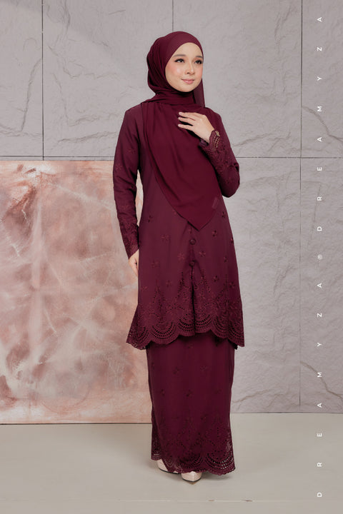 Atia Embroidered Sulam Chiffon Kebaya Riau Kurung Moden