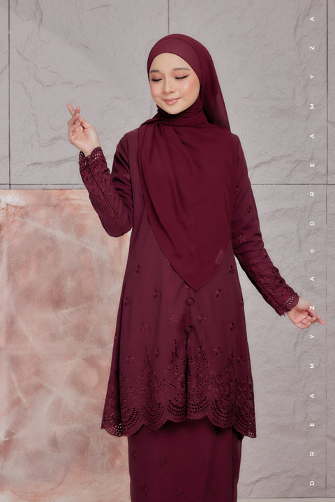 Atia Embroidered Sulam Chiffon Kebaya Riau Kurung Moden