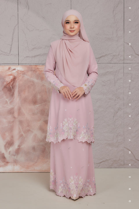 Aurelia Embroidered Chiffon Modern Kurung