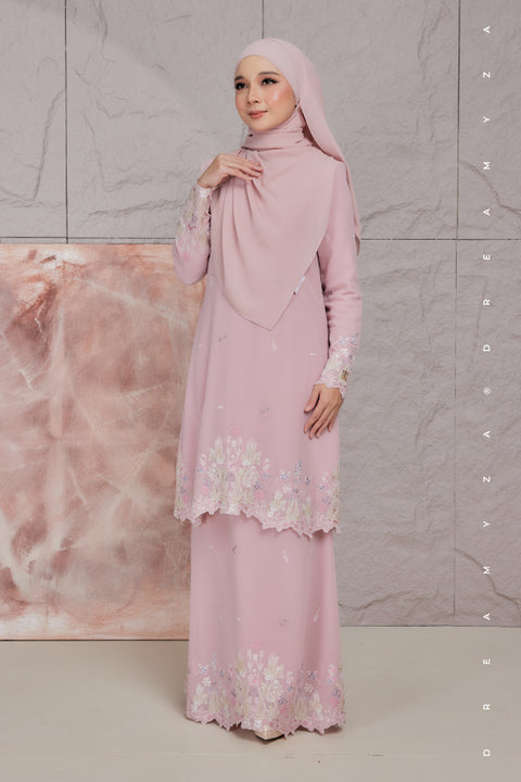 Aurelia Embroidered Chiffon Modern Kurung