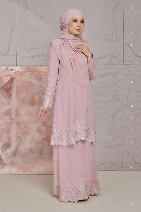 Aurelia Embroidered Chiffon Modern Kurung