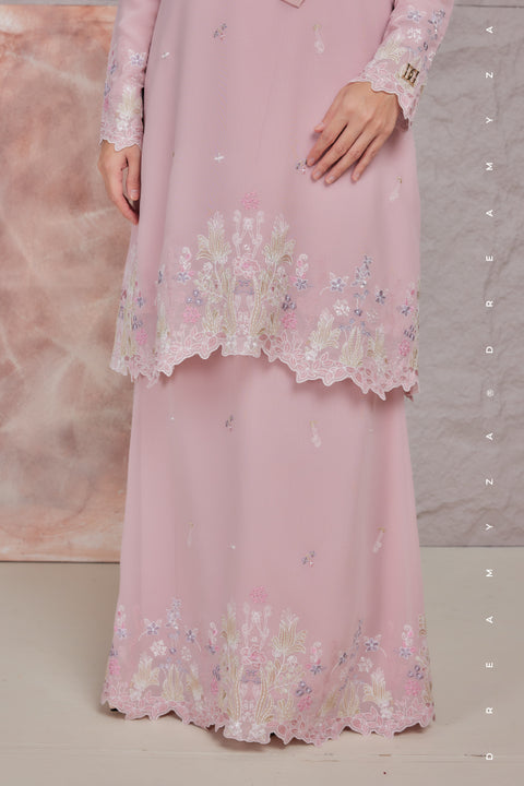 Aurelia Embroidered Chiffon Modern Kurung