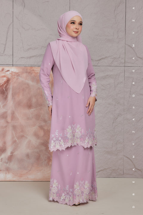 Aurelia Embroidered Chiffon Modern Kurung