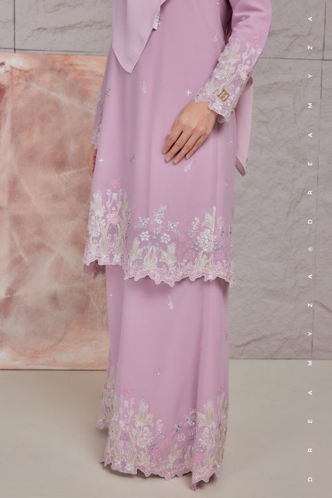 Aurelia Embroidered Chiffon Modern Kurung