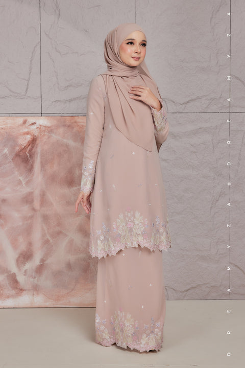 Aurelia Embroidered Chiffon Modern Kurung