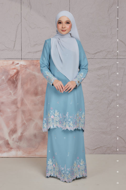 Aurelia Embroidered Chiffon Modern Kurung