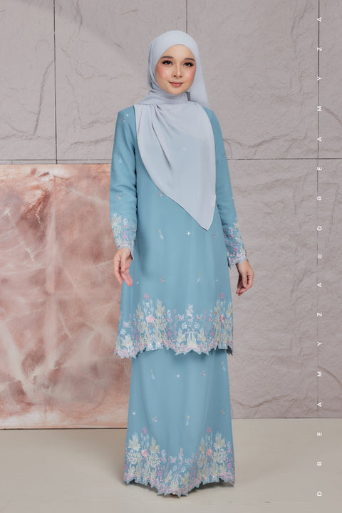 Aurelia Embroidered Chiffon Modern Kurung