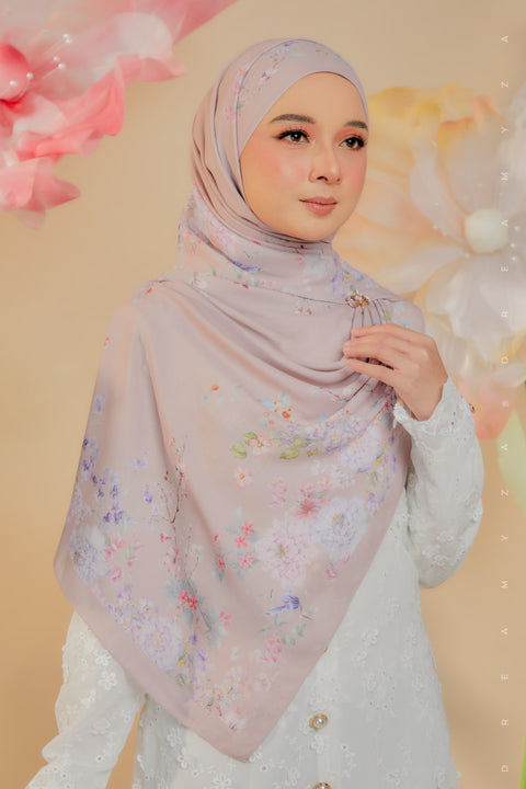 Blooming Garden Series in Miracle [Premium Printed Korean Chiffon Shawl]