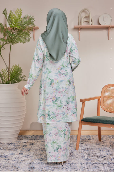 Alya Printed Riau Pahang Modern Kurung (Ironless)