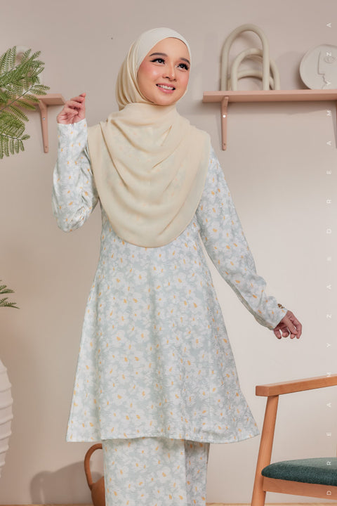 Alya Printed Riau Pahang Modern Kurung (Ironless)