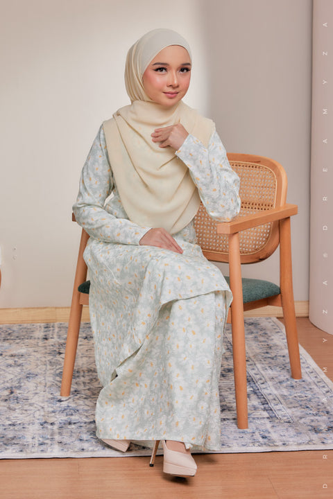 Alya Printed Riau Pahang Modern Kurung (Ironless)