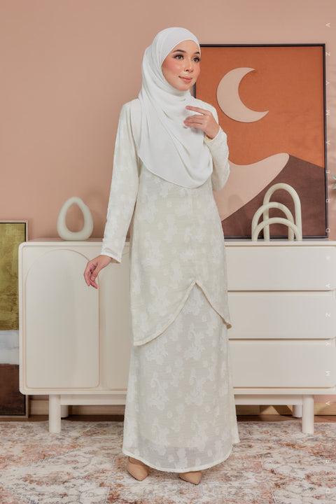 Azna Chiffon Jacquard V-Cut Modern Kurung