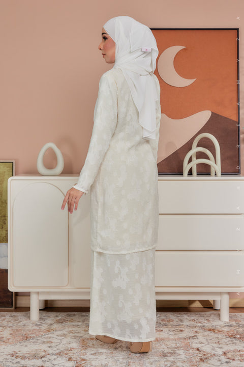 Azna Chiffon Jacquard V-Cut Modern Kurung