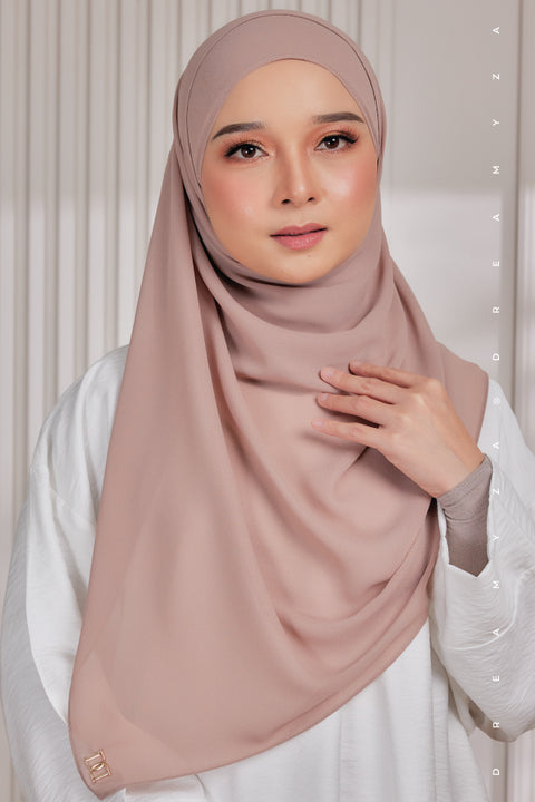 Myza Deluxe Heavy Chiffon Shawl Tudung