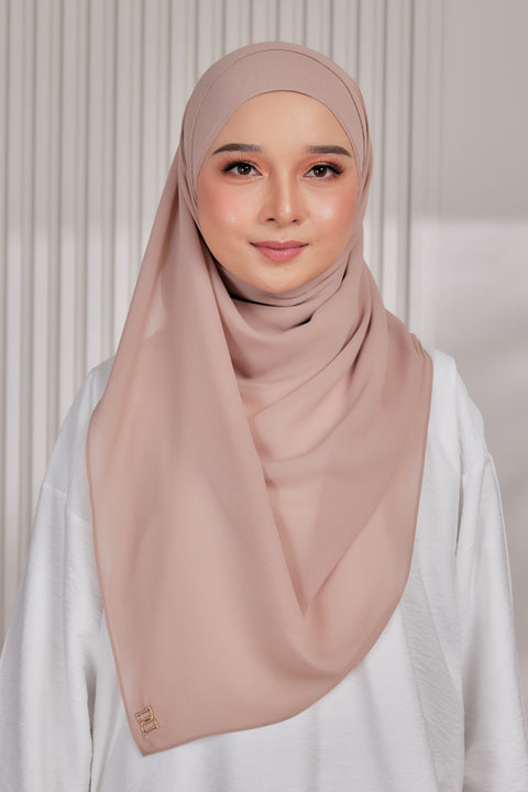 Myza Deluxe Heavy Chiffon Shawl Tudung
