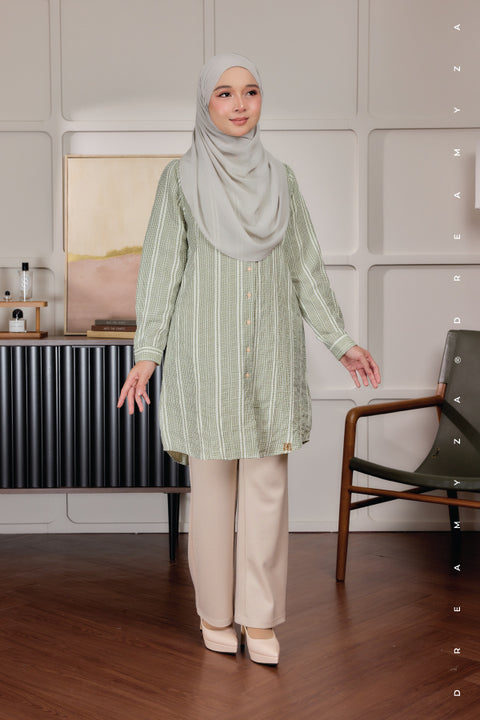 Elara Ironless A-Line Blouse Tunic Long Top | Both Side Pocket | Wudu' Friendly & Nursing Friendly