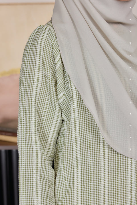 Elara Ironless A-Line Blouse Tunic Long Top | Both Side Pocket | Wudu' Friendly & Nursing Friendly
