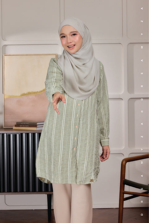 Elara Ironless A-Line Blouse Tunic Long Top | Both Side Pocket | Wudu' Friendly & Nursing Friendly