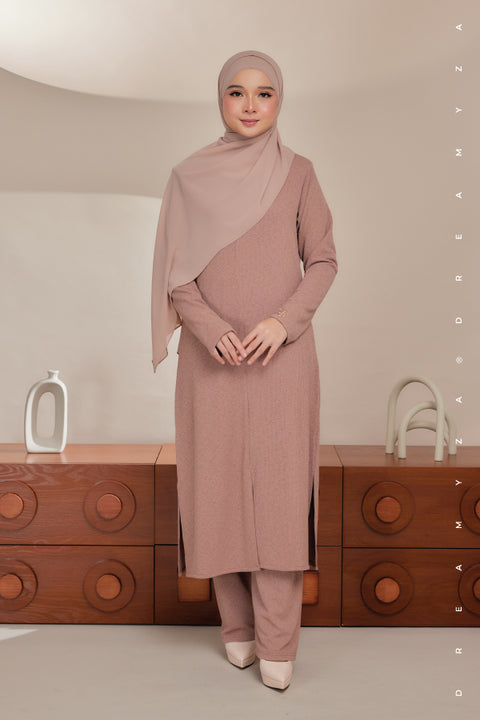 Ella Ironless PolyCotton Knitted Pant Suit