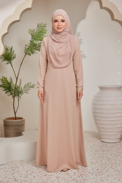 Erra Ironless PolyCotton Knitted Jubah Dress.