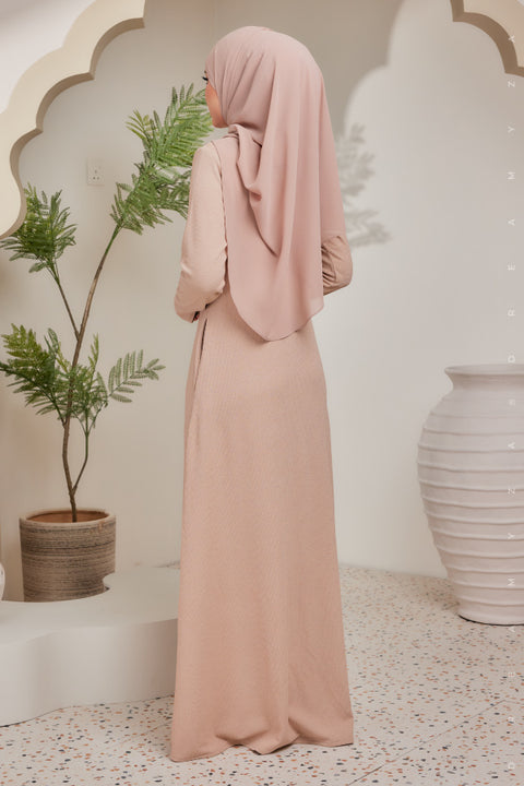 Erra Ironless PolyCotton Knitted Jubah Dress.