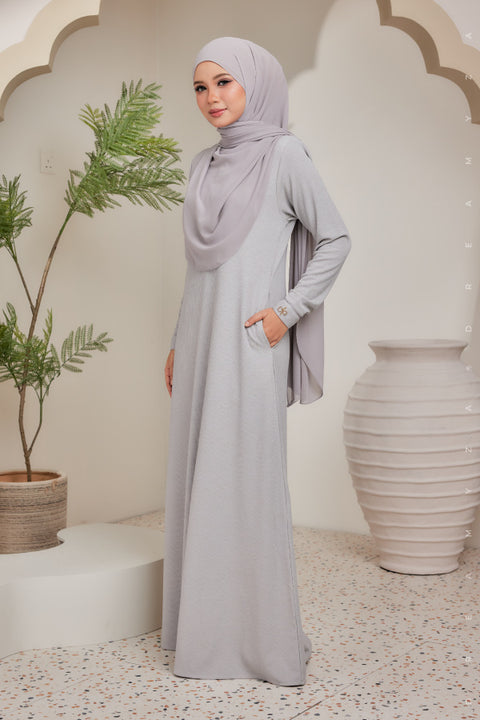 Erra Ironless PolyCotton Knitted Jubah Dress.