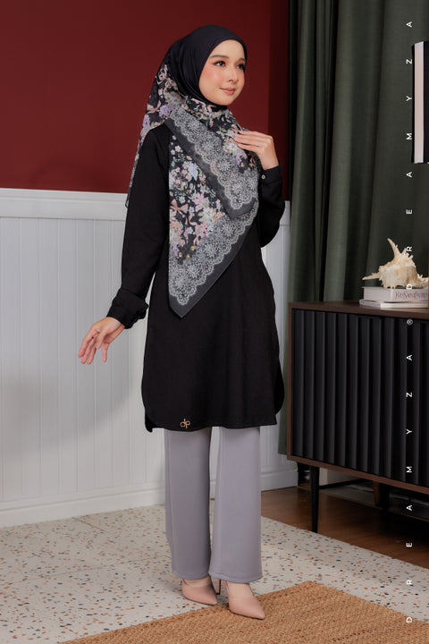 Lana Ironless PolyCotton Knitted Long Top Blouse