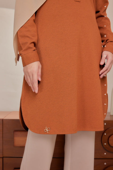 Lana Ironless PolyCotton Knitted Long Top Blouse
