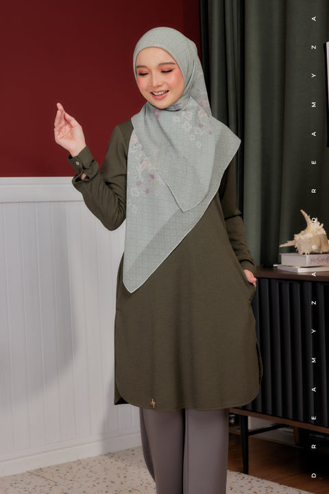 Lana Ironless PolyCotton Knitted Long Top Blouse