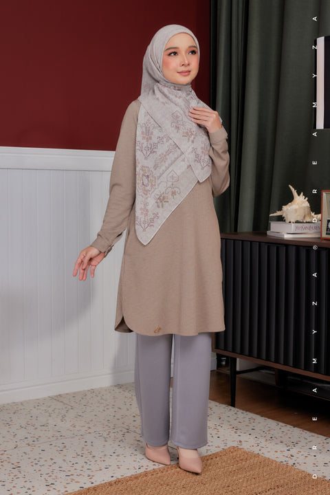 Lana Ironless PolyCotton Knitted Long Top Blouse