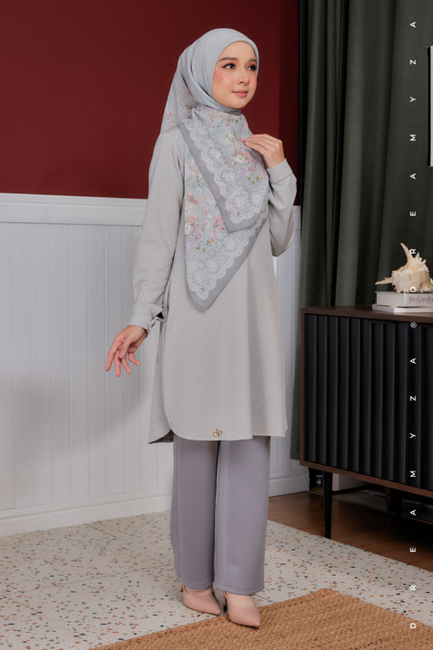 Lana Ironless PolyCotton Knitted Long Top Blouse