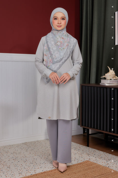 Lana Ironless PolyCotton Knitted Long Top Blouse