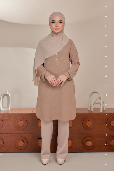 Lana Ironless PolyCotton Knitted Long Top Blouse