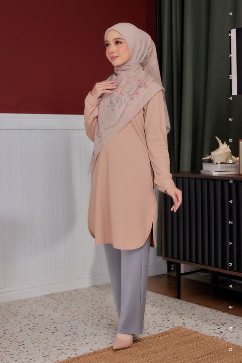 Lana Ironless PolyCotton Knitted Long Top Blouse