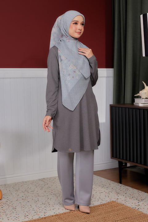 Lana Ironless PolyCotton Knitted Long Top Blouse