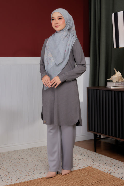 Lana Ironless PolyCotton Knitted Long Top Blouse