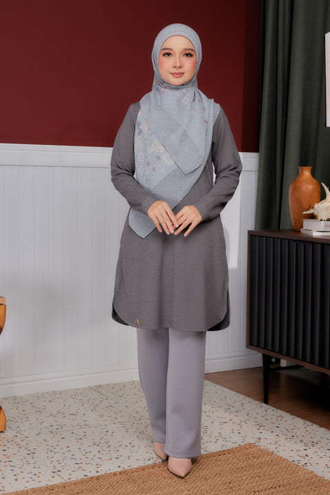 Lana Ironless PolyCotton Knitted Long Top Blouse