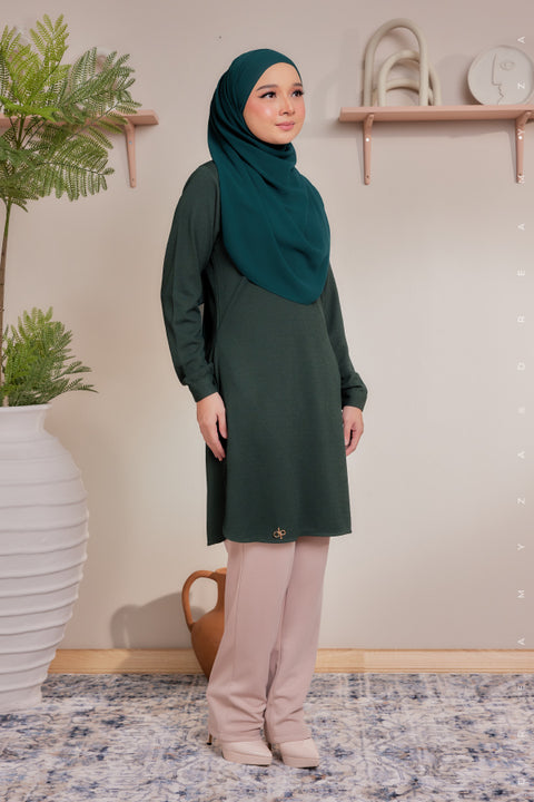 Lana Ironless PolyCotton Knitted Long Top Blouse.