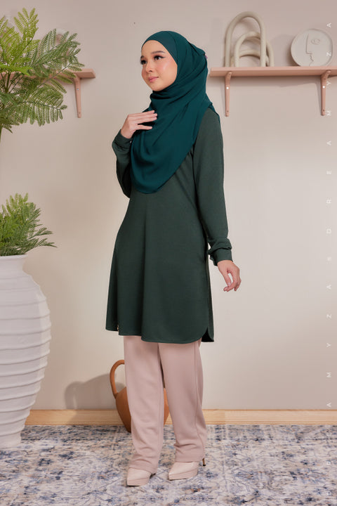 Lana Ironless PolyCotton Knitted Long Top Blouse.