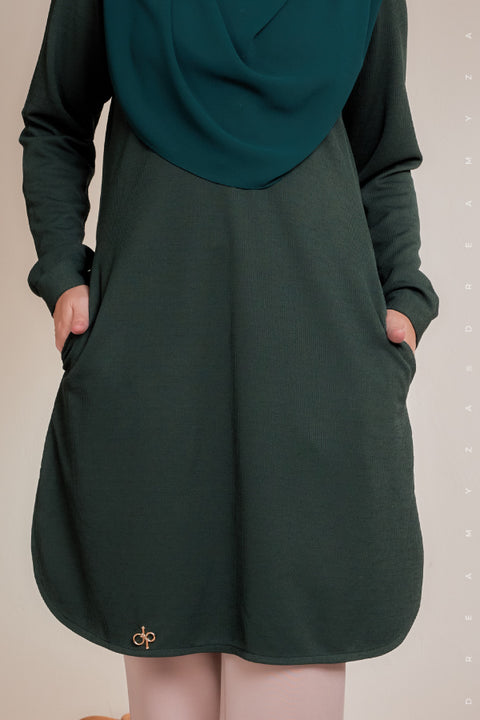 Lana Ironless PolyCotton Knitted Long Top Blouse.