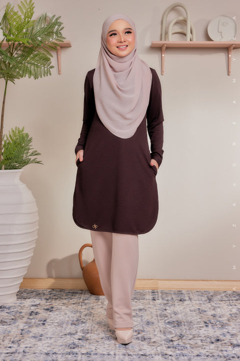 Lana Ironless PolyCotton Knitted Long Top Blouse